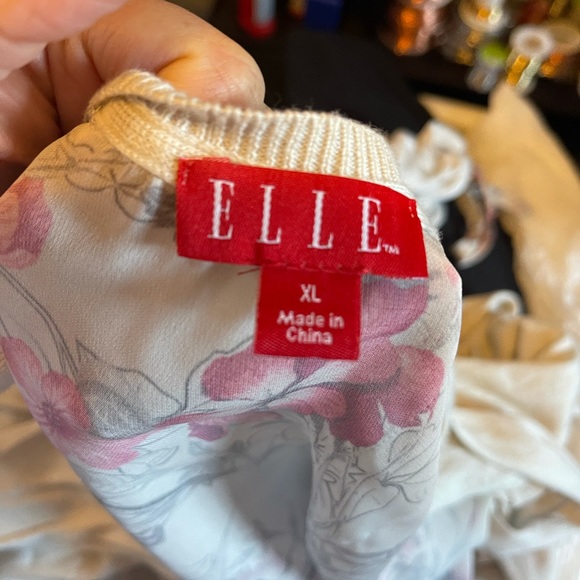 Elle Tank Sweater Set - Picture 6 of 17